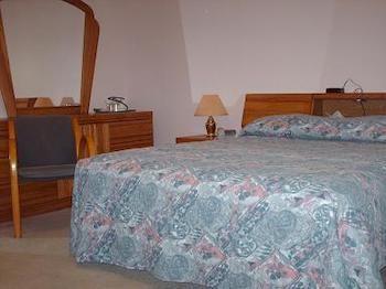 Travellers Rest Motel Salmon Arm Bagian luar foto